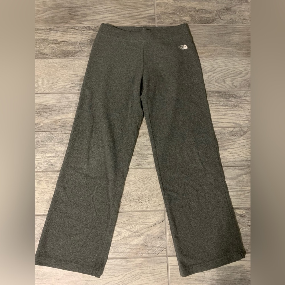 The North Face Women's Gray TKA 100 Sweat Pants Size Medium
